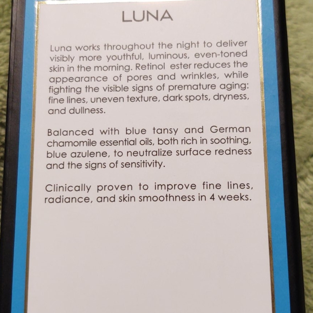 Sunday Riley Luna Night Oil - Picture 3 of 5